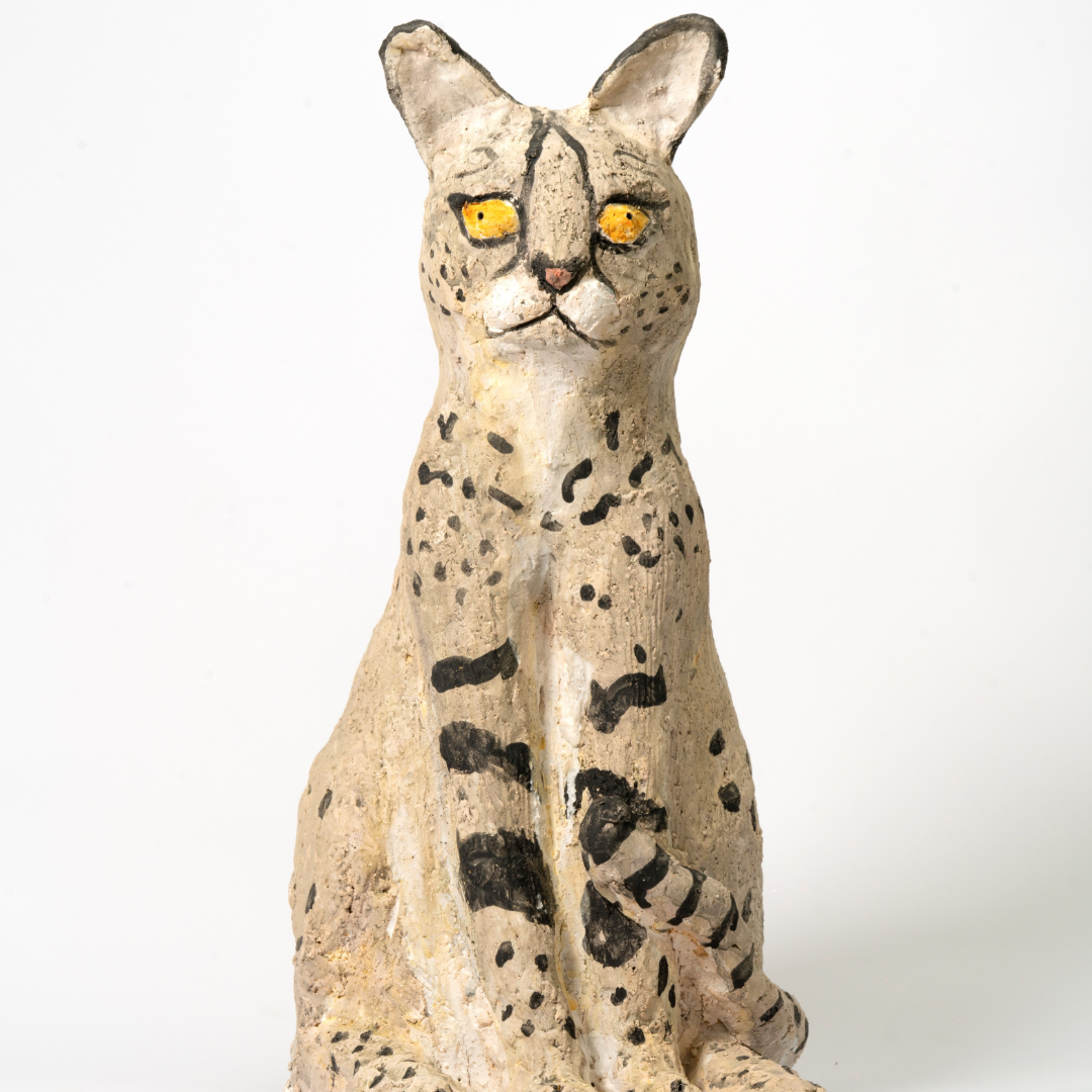 borealforest-handmade-yellow-eyed-spotted-sitting-jungle-cat-kitten-handmade-coarse-pottery-ceramic-sanctuary-detail-2