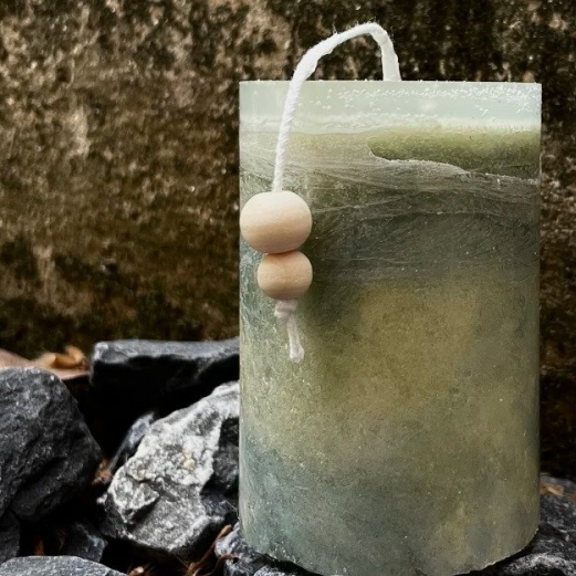 Jade Vein--Handmade Candle