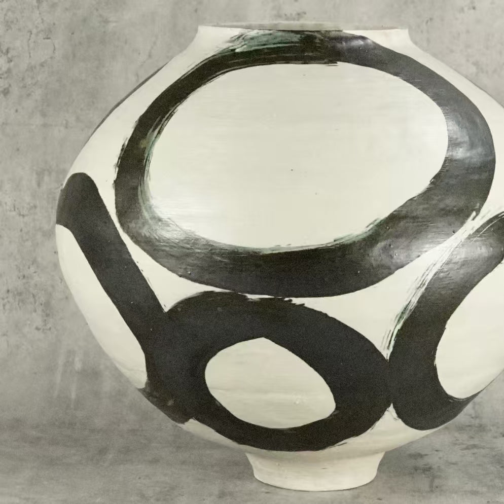 Plain Base Ink Circle Vase - Handmade Ceramic