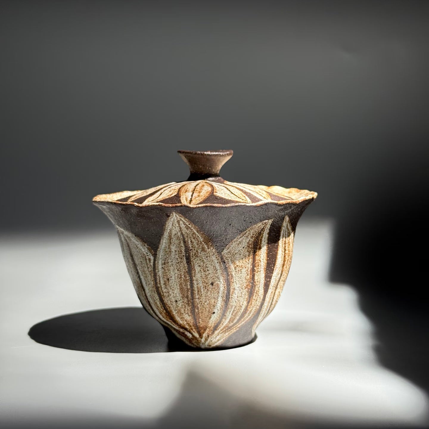 Lotus-Patterned Set -- Handmade Ceramic