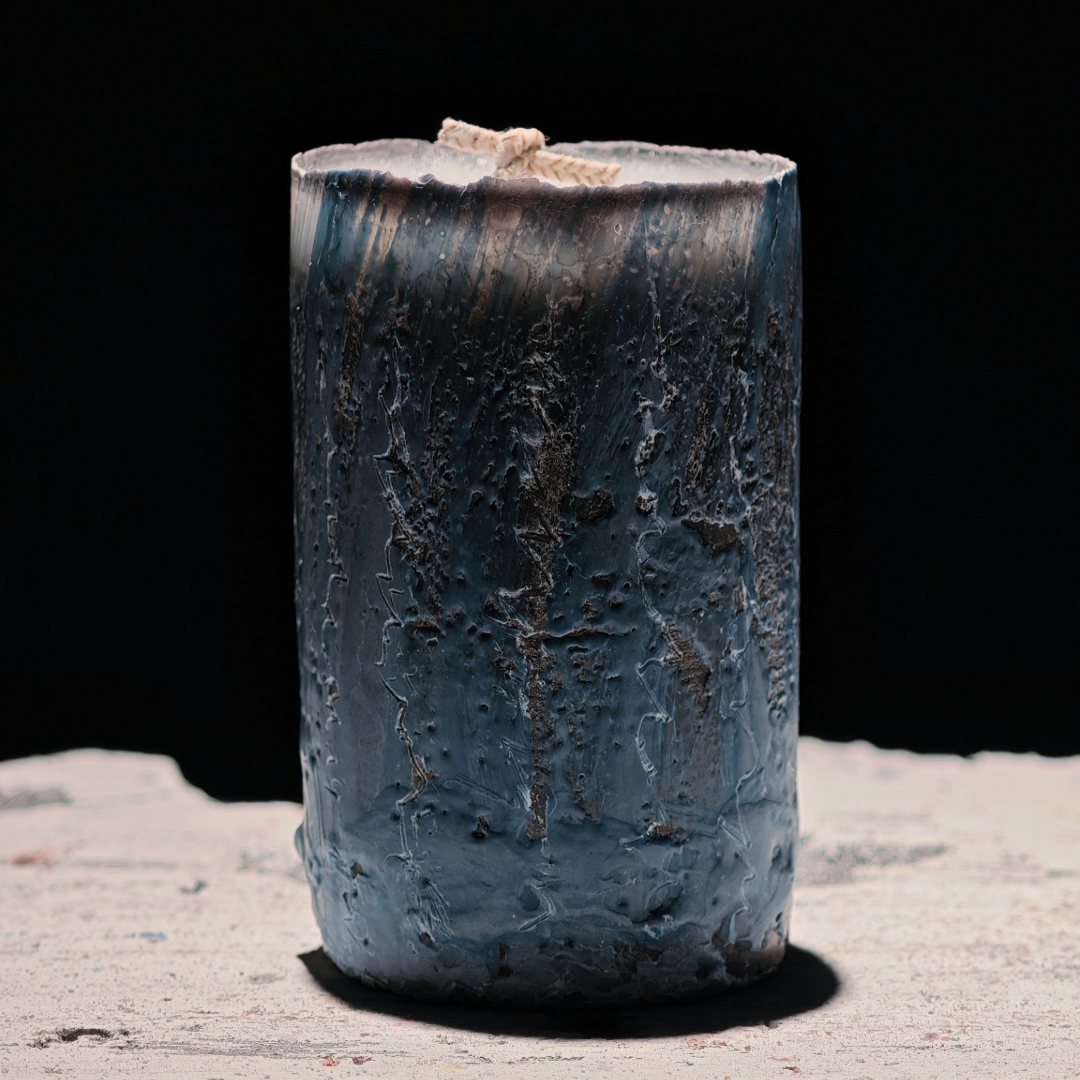borealforest-handmade-layered-green-texture-pillar-candle-set-handmade-candle-candle-sanctuary-detail-6