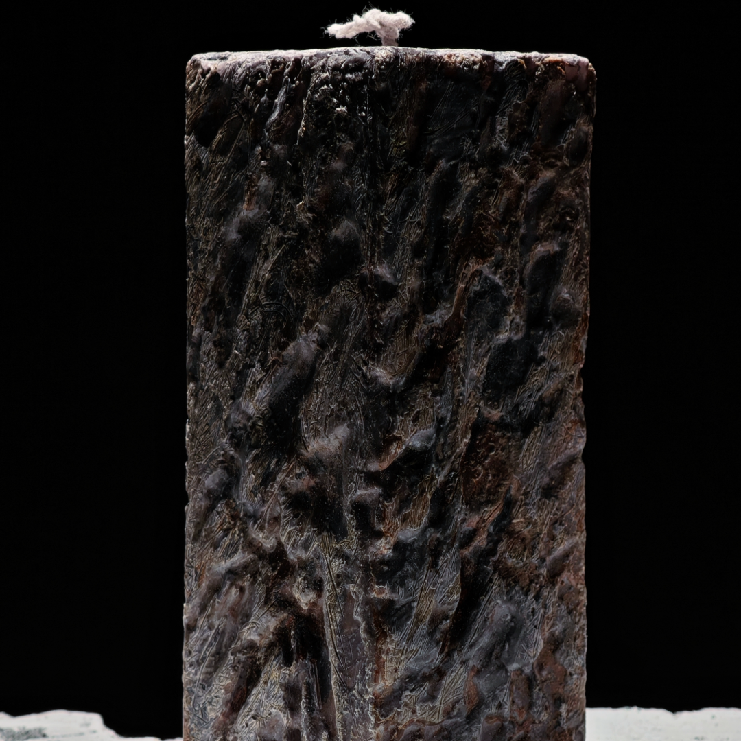 borealforest-handmade-rough-stone-ember-pillar-candle-set-handmade-candle-candle-sanctuary-detail-6