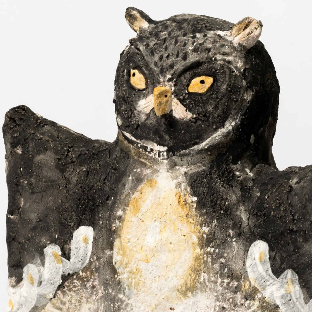 borealforest-handmade-spreading-wings-yellow-eyed-human-legged-young-owl-handmade-coarse-pottery-ceramic-sanctuary-detail-4