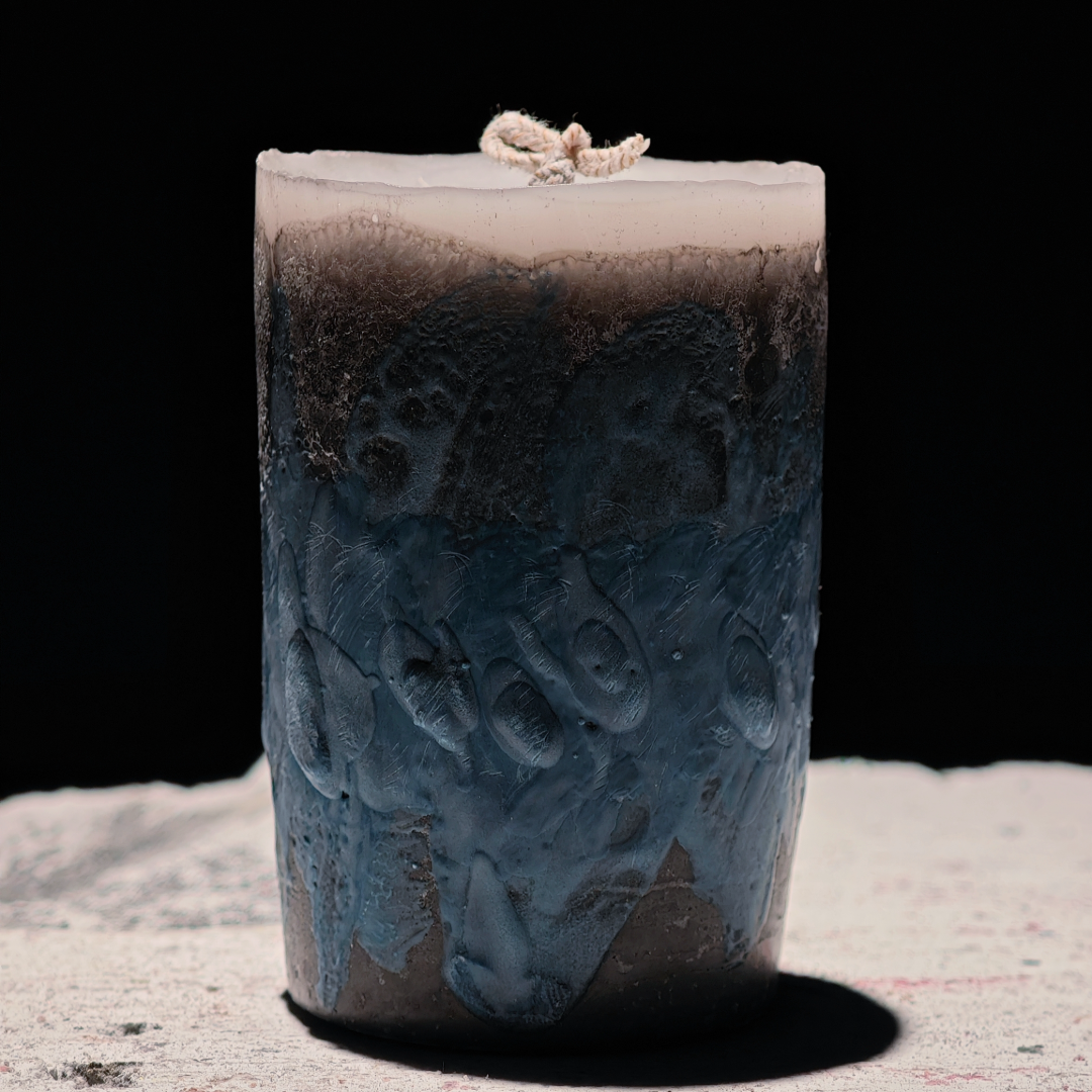 borealforest-handmade-layered-green-texture-pillar-candle-set-handmade-candle-candle-sanctuary-detail-5