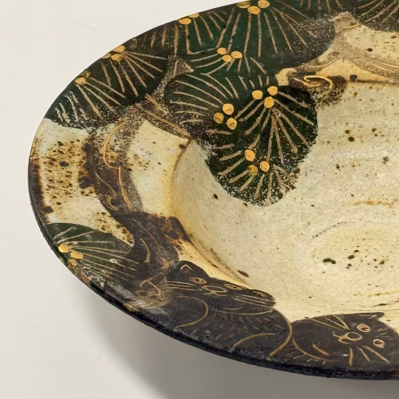 Ink Cat Leaf Plate - Handmade Ceramic