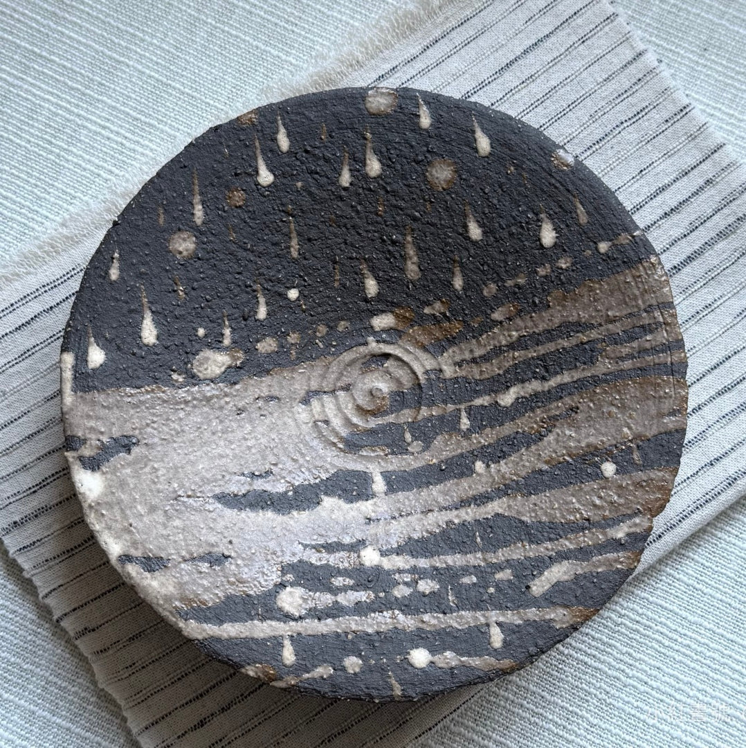 Raindrop Ripple Ceramic Plate - Handmade Ceramic