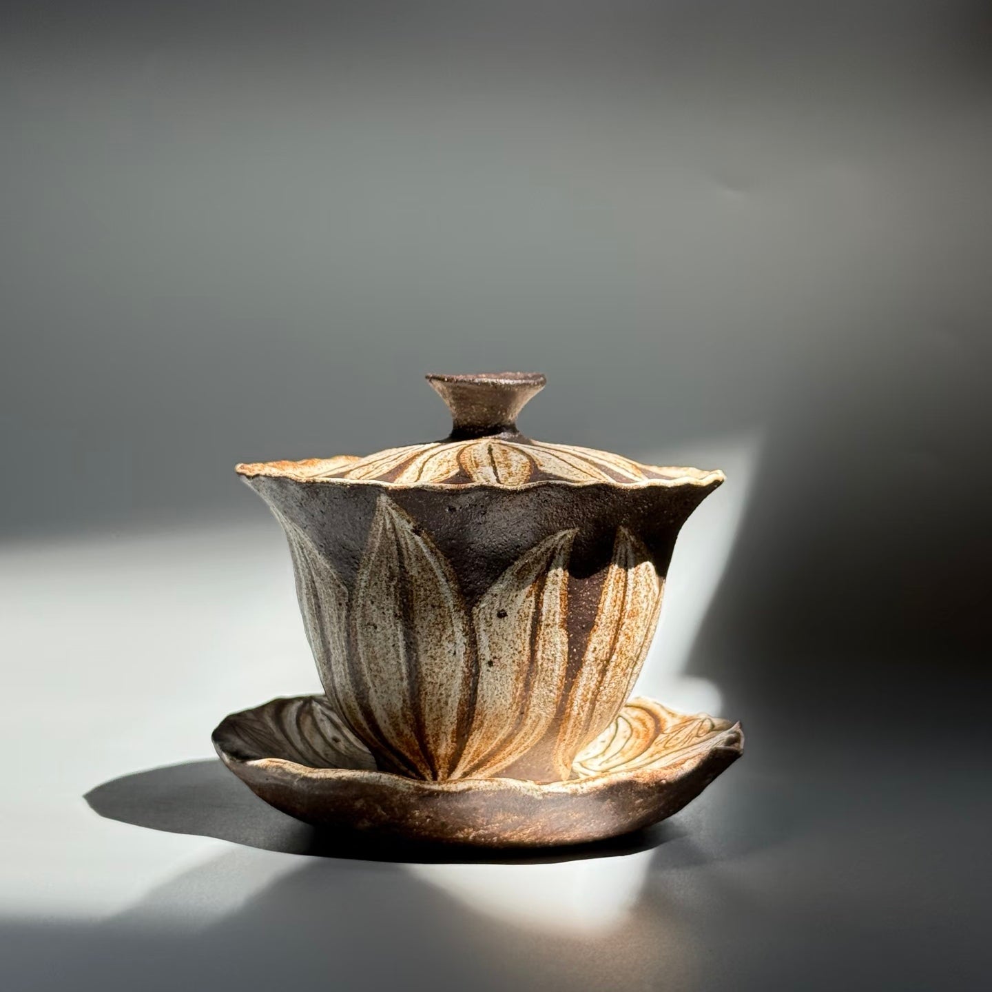 Lotus-Patterned Set -- Handmade Ceramic