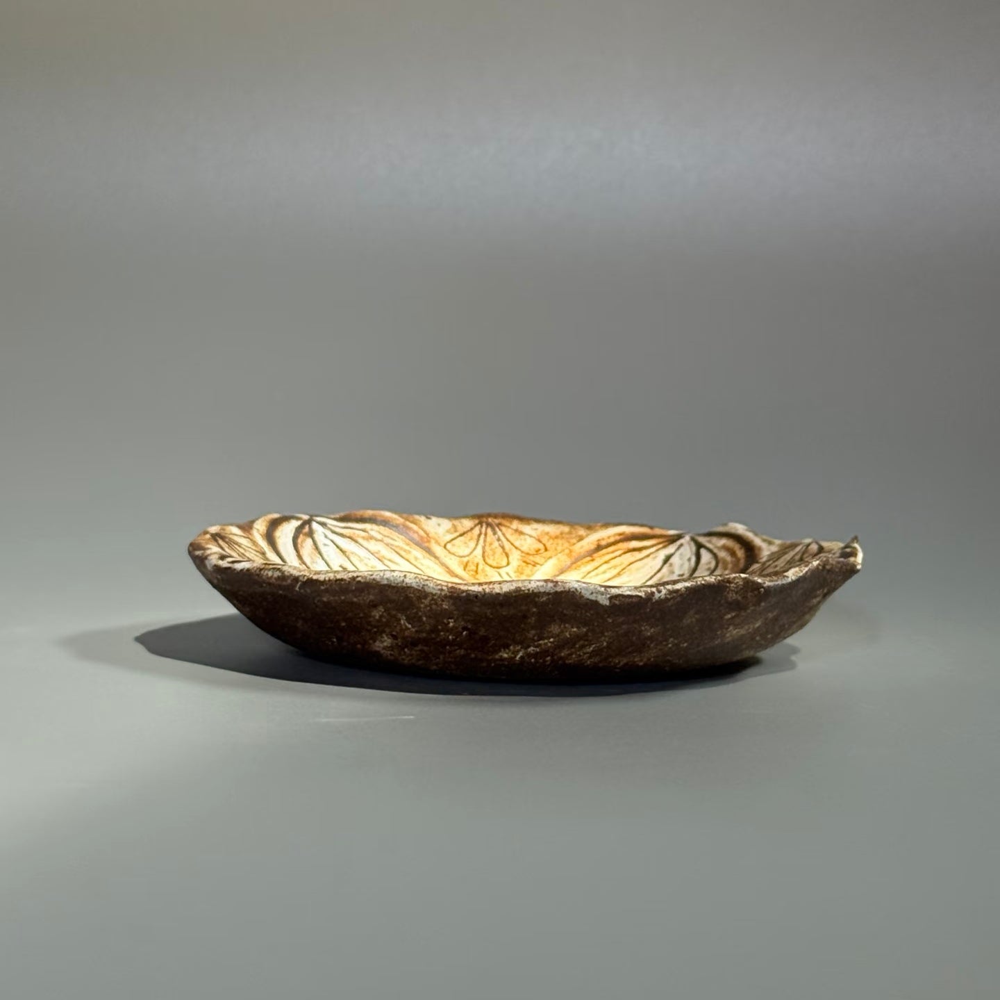 Lotus-Patterned Set -- Handmade Ceramic