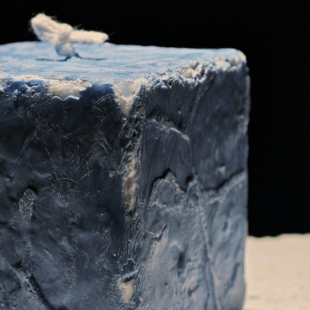 borealforest-handmade-blue-white-square-candle-set-handmade-candle-candle-sanctuary-detail-5