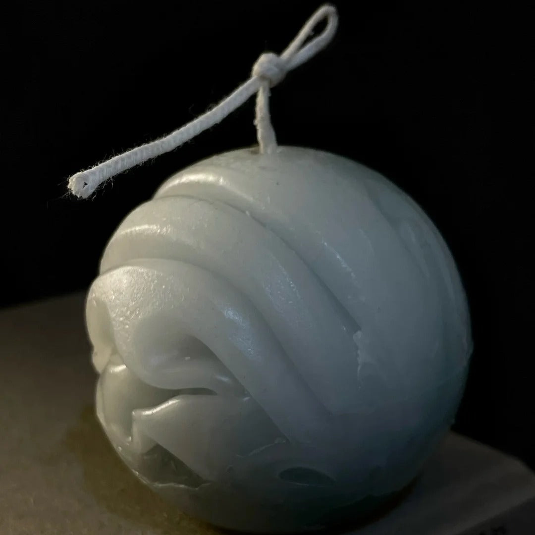 Creamy Petal Vein Candle - Handmade Candle