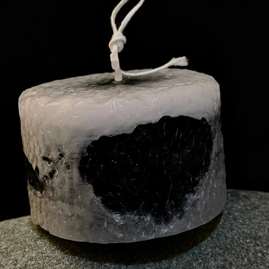 Mist Rock Vein Candle - Handmade Candle